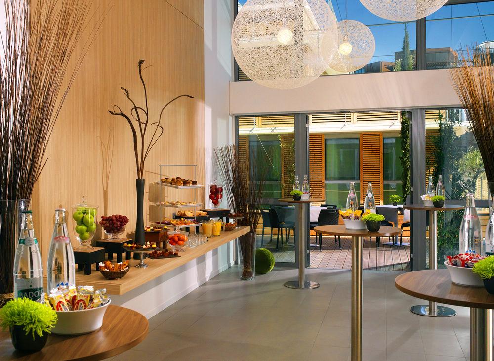 คอร์ตยาร์ด มงเปลิเย Hotel มงต์เปอลิเยร์ ภายนอก รูปภาพ